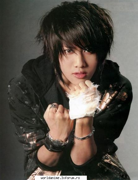 HoT or NoT - ok il taiam in 2 hot :) - Jocuri