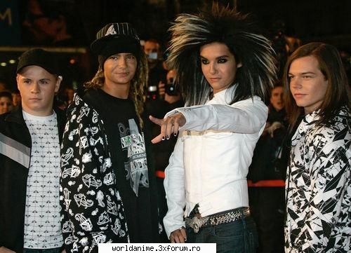 Tokio Hotel - Aici trebuia sa pui poze cu toata formatia nu - Music